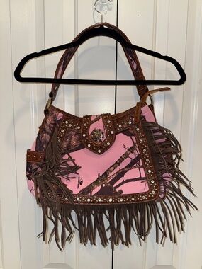 Women’s Pink Fringe Shoulder Bag with Brown Trim